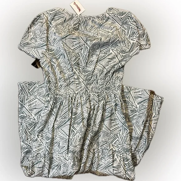 Tahari Elegant Green and White Patterned Dress Size Large - NWT - Picture 3 of 3